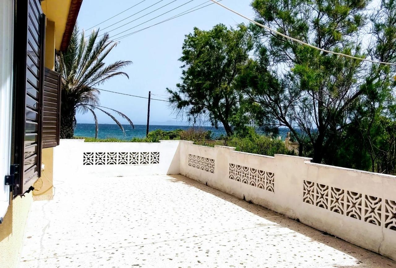 Summerhouse Peggy: Close To Athens Airport By The Sea Artemida  Dış mekan fotoğraf