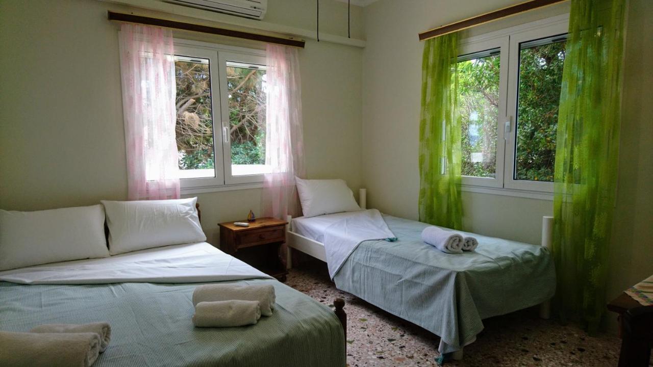 Summerhouse Peggy: Close To Athens Airport By The Sea Artemida  Dış mekan fotoğraf